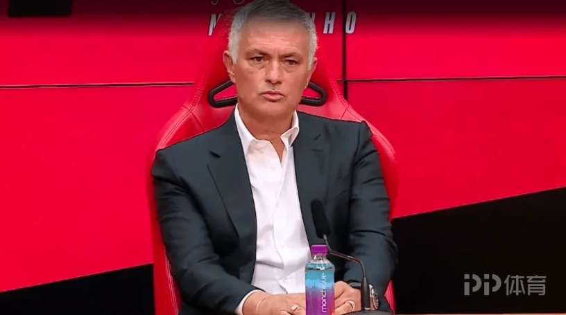 常规赛,黄蜂不敌老,特雷杨独揽,万博manbetx体育平台,万博体育官网,万博体育app下载,ManBetX,SPORTS