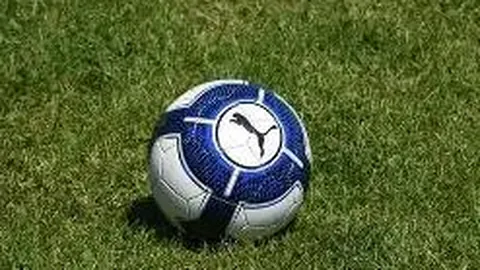 洛杉矶快船强势出击，能否一役大比分逆袭夺冠？免费预测，不容错过！